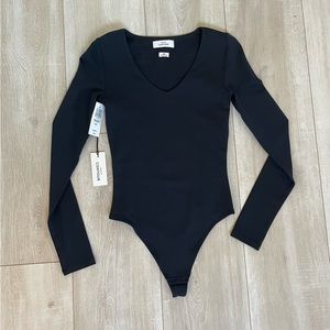 Aritzia bodysuit